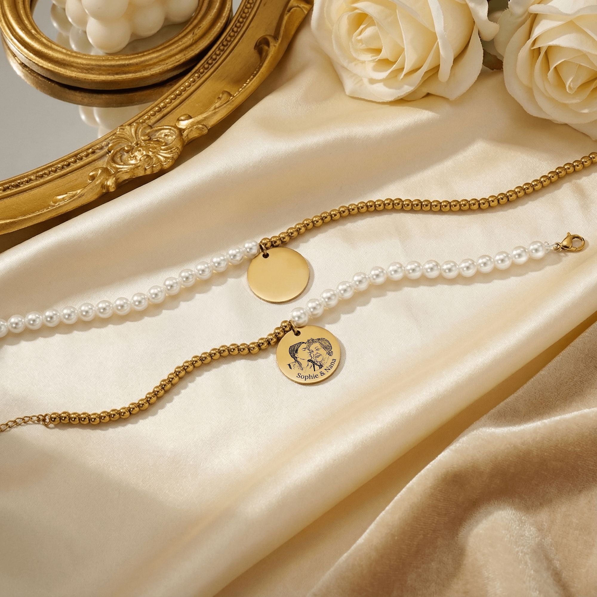Premium Pearl & Gold Coin Bracelet: Mother of Pearl