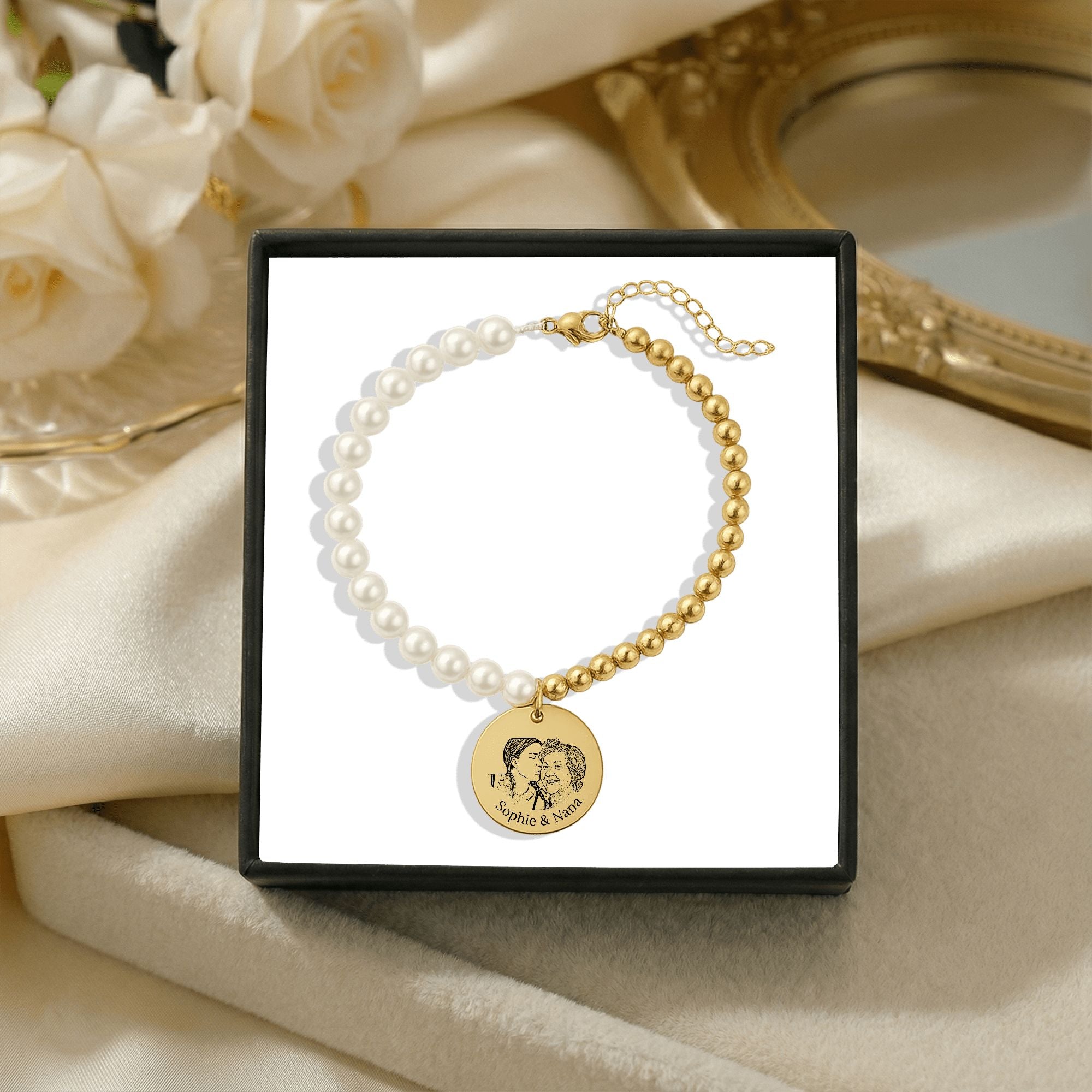 Premium Pearl & Gold Coin Bracelet: Mother of Pearl